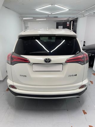 Toyota RAV4 2016