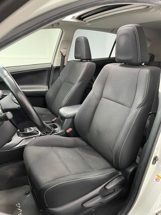 Toyota RAV4 2016