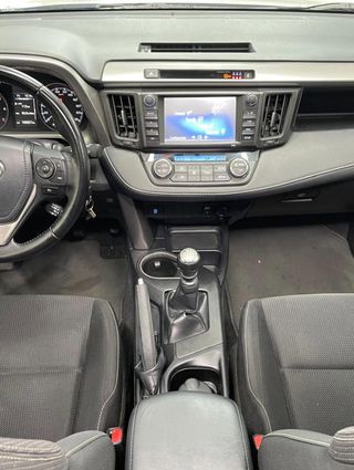 Toyota RAV4 2016