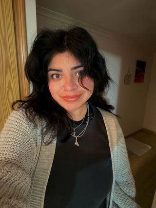 Busco Trabajo: Cuidadora/Limpieza/Camarera