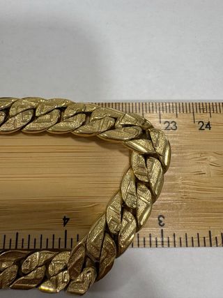 Cadena de oro macizo