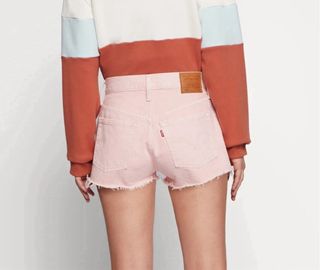 Talla S / L / XL. Short vaquero rosa LEVI’S