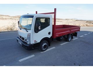 Realizo transportes, portes y mudanzas