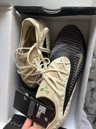 Nike Phantom Black Mamba