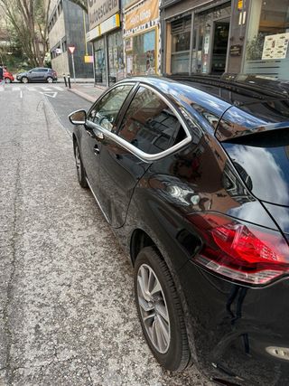 Citroen DS4 e-HDI style 115