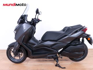 YAMAHA X-MAX 300