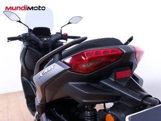 YAMAHA X-MAX 300