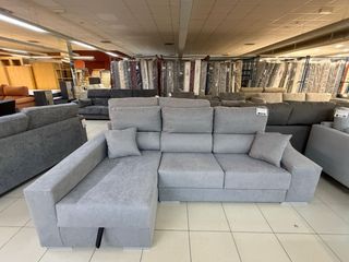 Sofá Chaiselongue extraíble con arcón