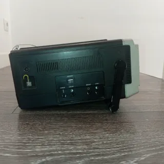 TV UHF/VHF color + radio + cassette CONIC vintage