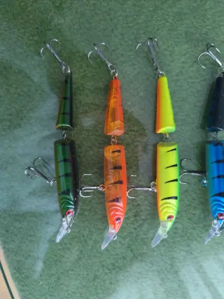 5 señuelos de pesca artificiales