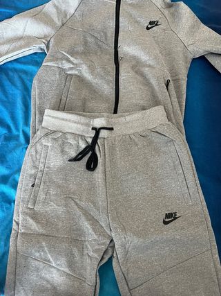 Conjunto Chándal Nike Gris Joven