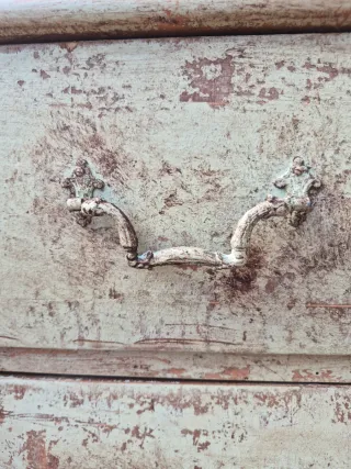 Cómoda vintage de madera