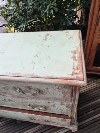 Cómoda vintage de madera