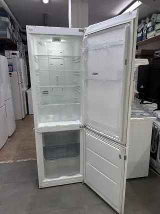Nevera Combi Svan con Garantía transporte