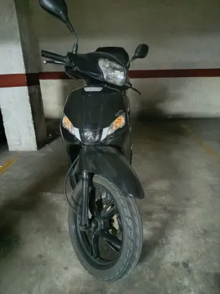 Peugeot Tweet 125 Scooter Automática