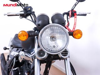 KEEWAY SUPERLIGHT 125