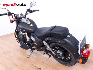 KEEWAY SUPERLIGHT 125