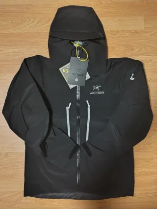 Chaqueta Arc'teryx Alpha SV Talla M