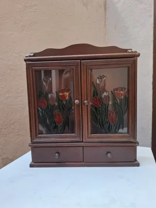 Mueble joyero madera y cristal con de tifani