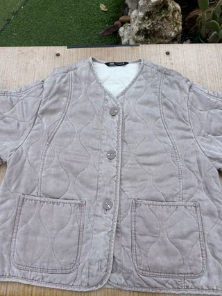 Abrigo Zara Beige Acolchado