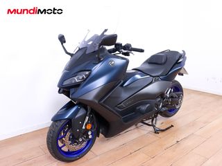 YAMAHA T-MAX 560