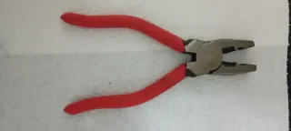 Lote Alicate y Llave Inglesa