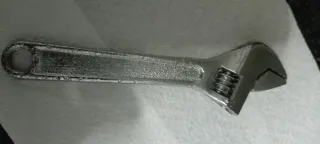 Lote Alicate y Llave Inglesa