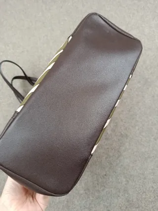 Bolso Tous estampado cebra verde y negro