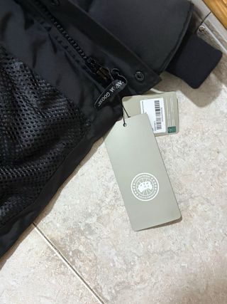 Chaqueta Canada Goose nueva sin estrenar