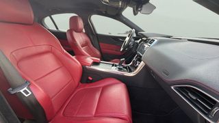 Jaguar XE 2.0D I4 R-Dynamic S RWD AT 184 kW (250 CV)