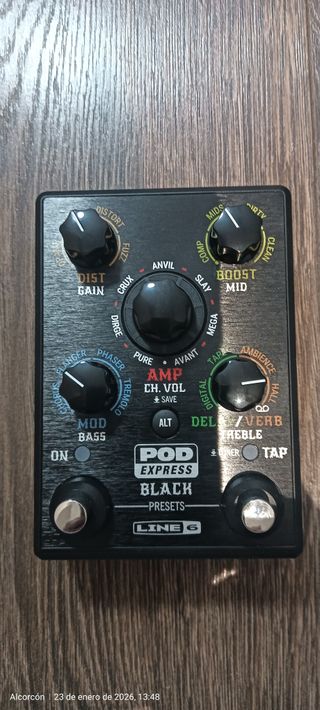 Pedal Multiefectos Line 6 Pod Express Black