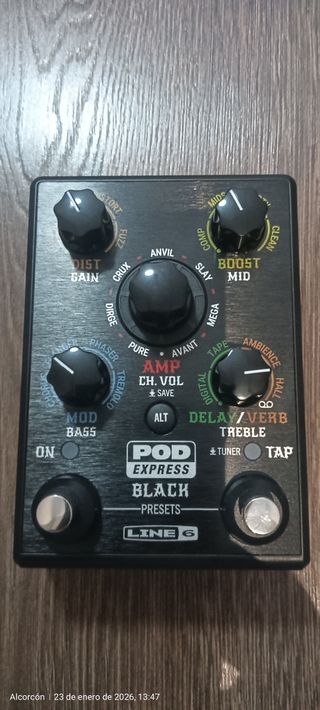 Pedal Multiefectos Line 6 Pod Express Black