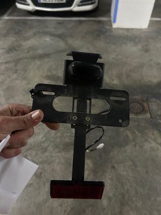 Portamatriculas Moto con Luz LED