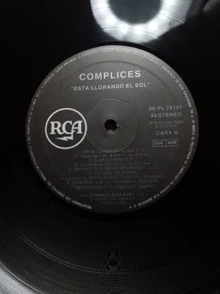 Vinilo de COMPLICES