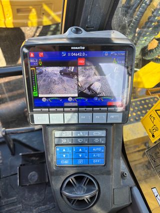 MINI EXCAVADORA KOMATSU PC88MR-10