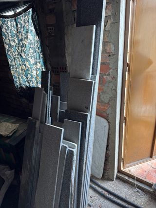 Lote de mármol y granito