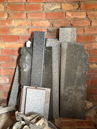 Lote de mármol y granito