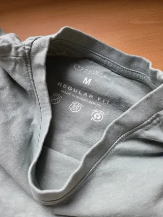 Camiseta larga verde oliva