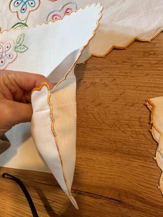 Set vintage tovagliette e tovaglioli ricamati