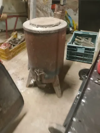 Estufa de leña rústica