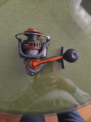 Carrete de pesca UD4000