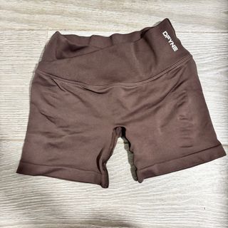 Shorts DFYNE marrones original!