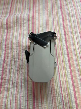 Drone DJI Mini Gris (No funciona)