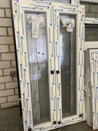 Ventana Kömmerling Blanca 890x1640