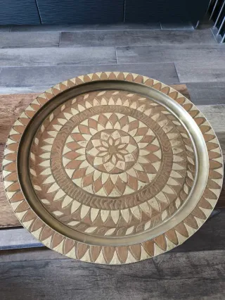 Bandeja árabe antigua decorada