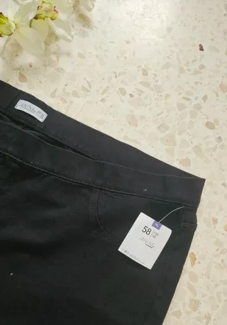 Pantalón vaquero Janina curve talla 58 negro goma