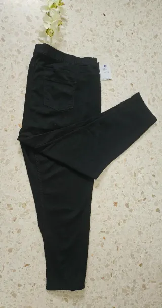Pantalón vaquero Janina curve talla 58 negro goma