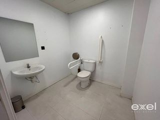 Local comercial en alquiler en Sant Joan Despí