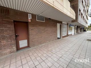 Local comercial en alquiler en Sant Joan Despí