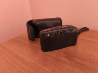 Cámara Yashica Zoomate 70